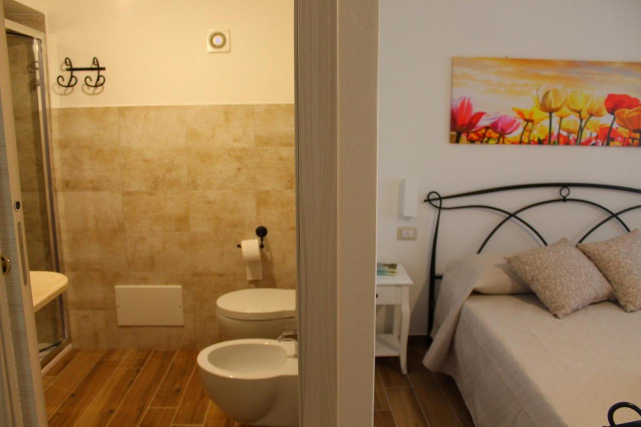 B&B Sa Corte Biancareddu Buitenkant foto